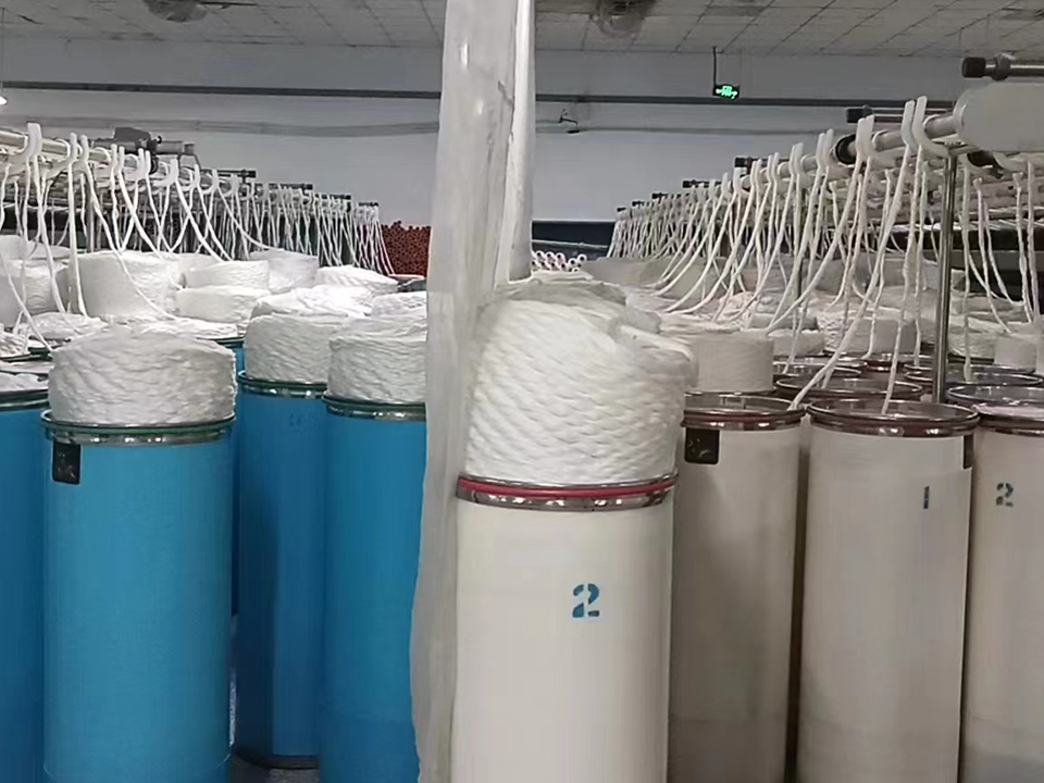 羊毛莫代尔混纺纱的特点是什么？